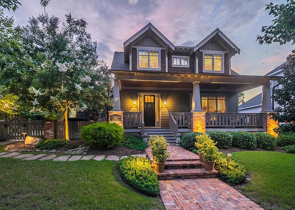 1st image of 906 Big Oak Cir