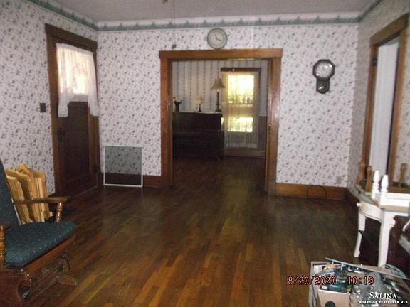 4th image of 2338 Center Detroit St