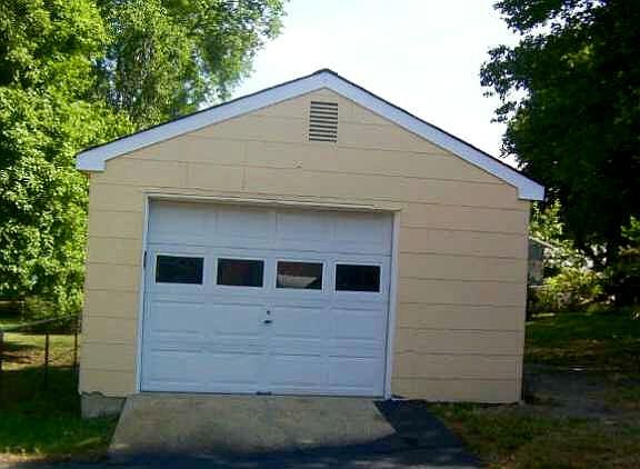 2nd image of 2308 Nelson Street