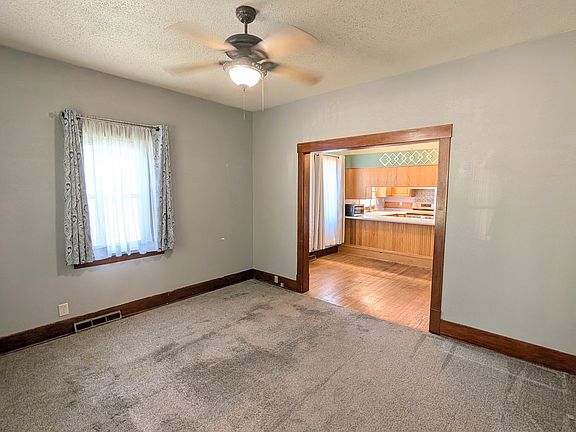 5th image of 258 7th St