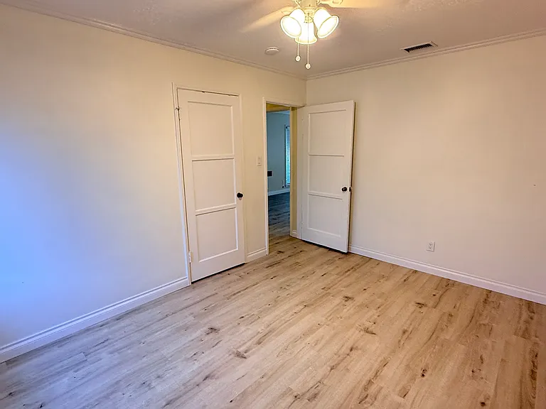 1901 N Bellflower Blvd — Photo 28
