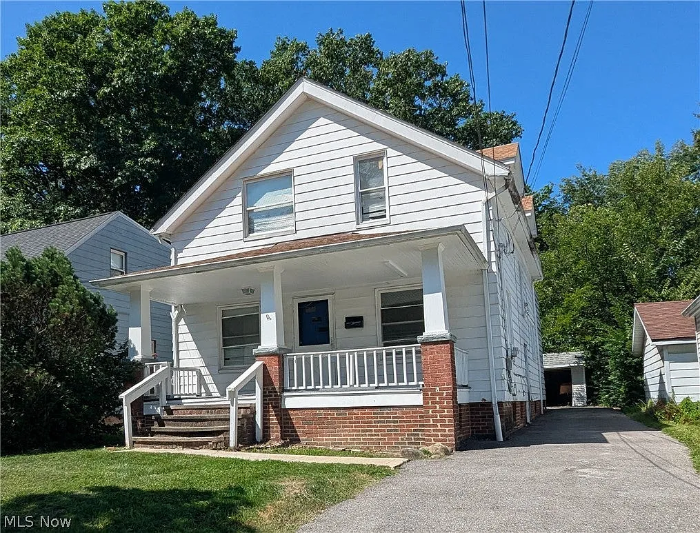 2 bed, $1,250 — Photo 2