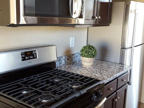 4th image of 12253 Vista Del Sol Dr APT B