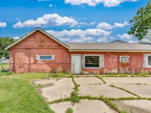 4772 SW 100th St, Augusta, KS 67010