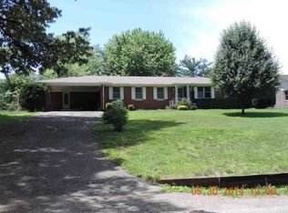 115 Parker St, Paducah, KY 42003
