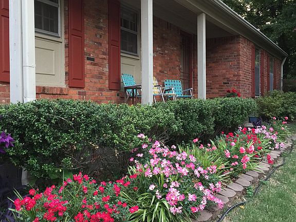 3rd image of 5162 Norich Ave