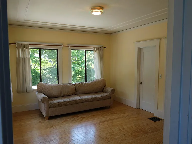 Living room/dining room is off the common space.