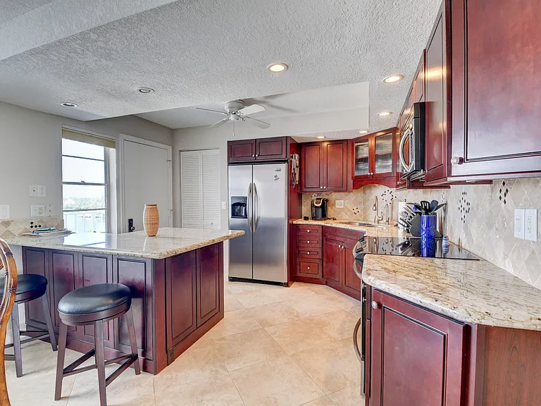 1 Harbourside Dr #3603 — Photo 9