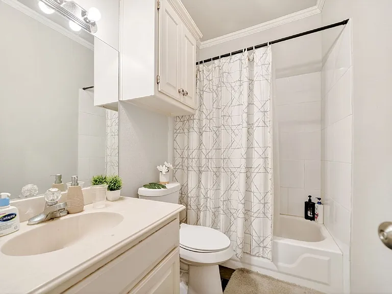 5108 Foxhaven Ct — Photo 21