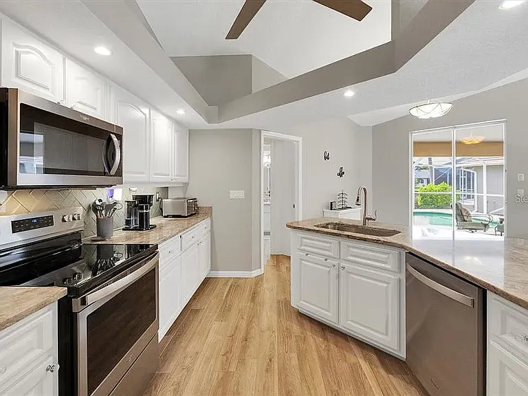 527 Saint Girons Ct — Photo 19