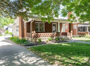 6135 Charlotte St, Kansas City, MO 64110
