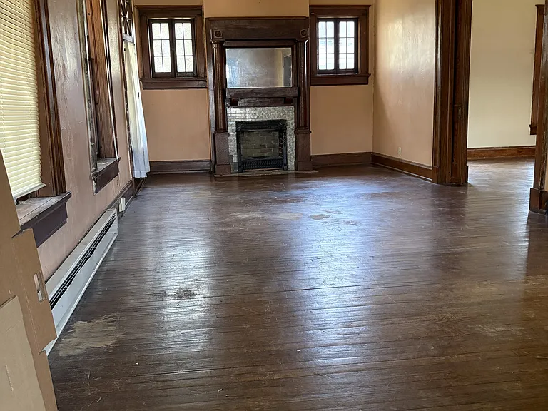 920 S 24th St — Photo 9