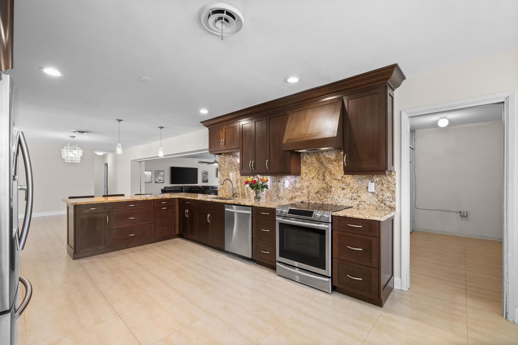 1500 SE 24th Avenue, photo 6