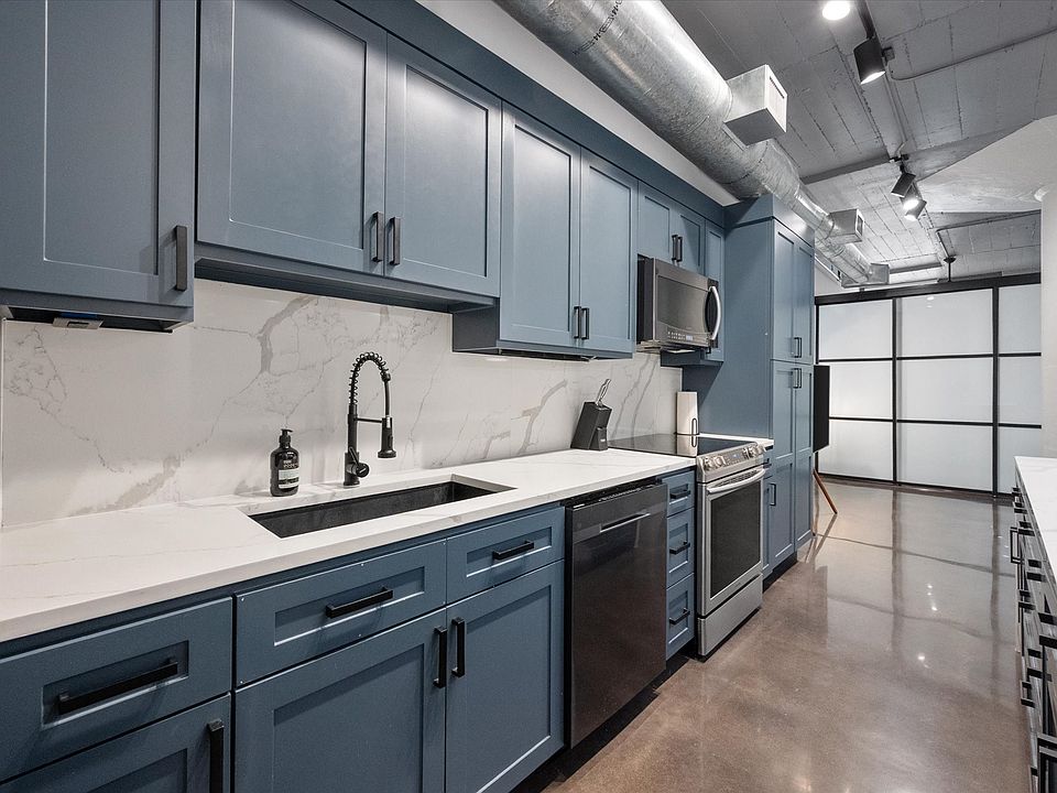 1st image of 1122 Jackson St APT 418