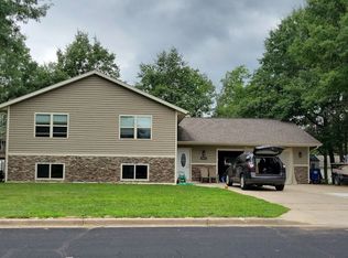 915 18th St, Mosinee, WI 54455