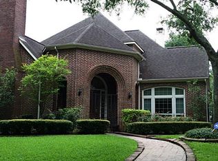 86 Heathrow Ln, Sugar Land, TX 77479