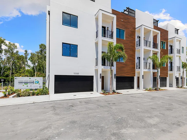 10330 2nd Way N — Photo 11