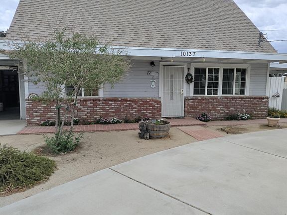 2nd image of 10137 E Avenue S12