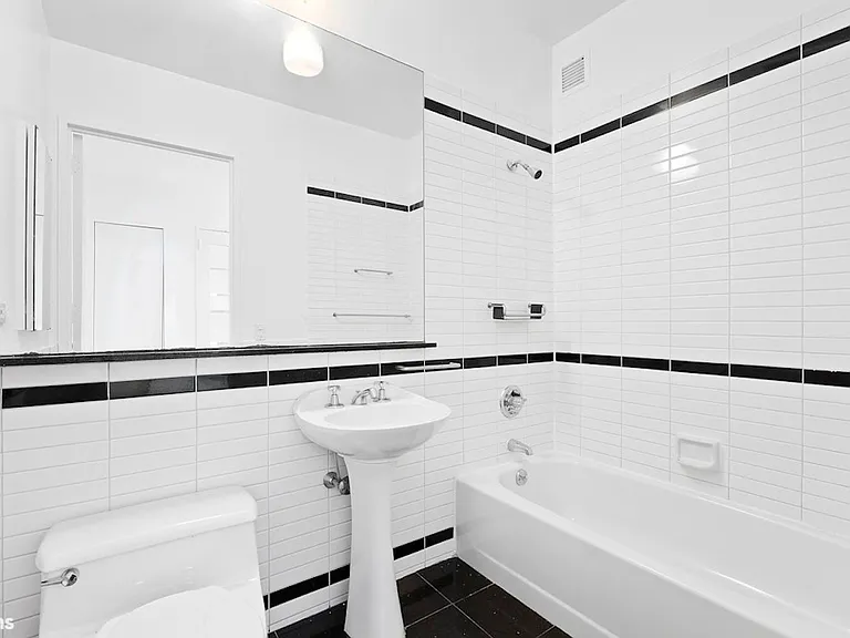 360 E 88th St #25A — Photo 12
