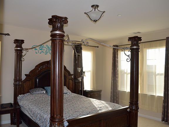 5th image of 6773 Lopez Glen Way