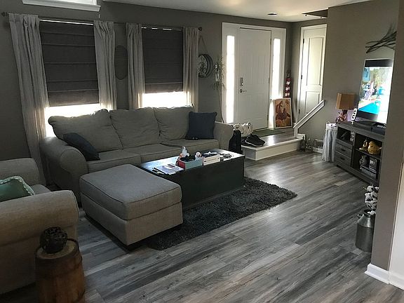 3rd image of 8333 170th St