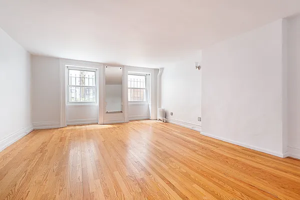 Rented by Brown Harris Stevens | media 7