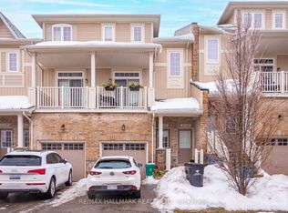 397 Westwood Dr #B, Kitchener, ON N2M 0B5