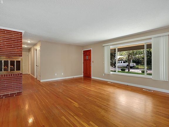 4th image of 7100 Carolina Ln