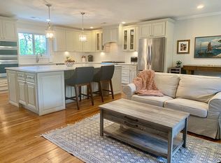 1004 Bay Colony Dr, Virginia Beach, VA 23451