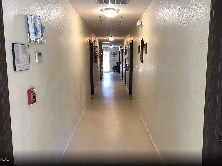 2522 Holly Hill Dr — Photo 17