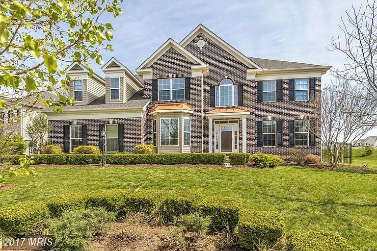 Gorgeous Brick Front