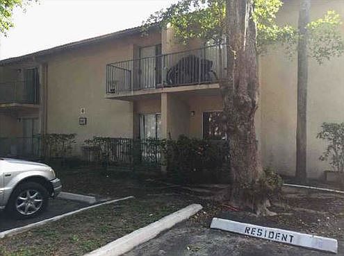 2nd image of 7641 NW 42nd Pl APT J147