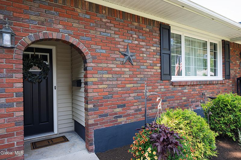4th image of 1040 John Alden Lane