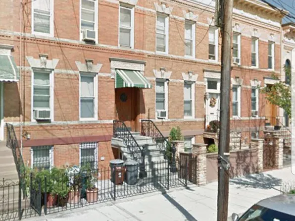 6404 68th Ave #2, Flushing, NY 11385