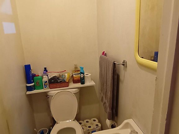 5th image of 11635 167th Street