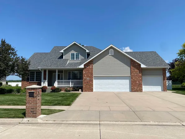 2122 37th St, Columbus, NE 68601