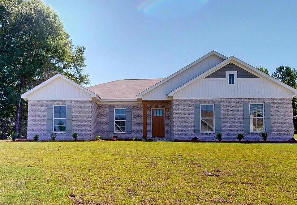 1st image of 203 Courtland Dr
