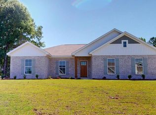 203 Courtland Dr, Dothan, AL 36301