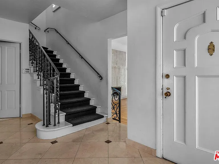 325 El Camino Dr — Photo 22