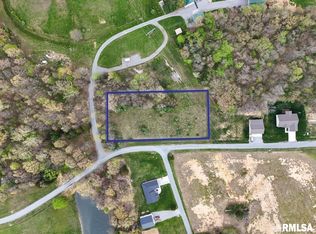 29 Castle Oaks Rd, Pittsburg, IL 62974