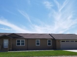 1704 W 5th St, Ogallala, NE 69153