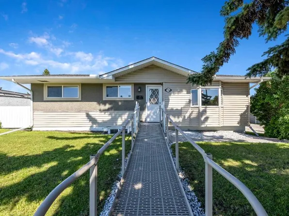 629 W Agate Cres SE, Calgary, AB T2J 0Z4