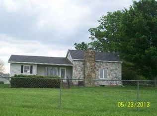 6037 Springport Rd, Eaton Rapids, MI 48827