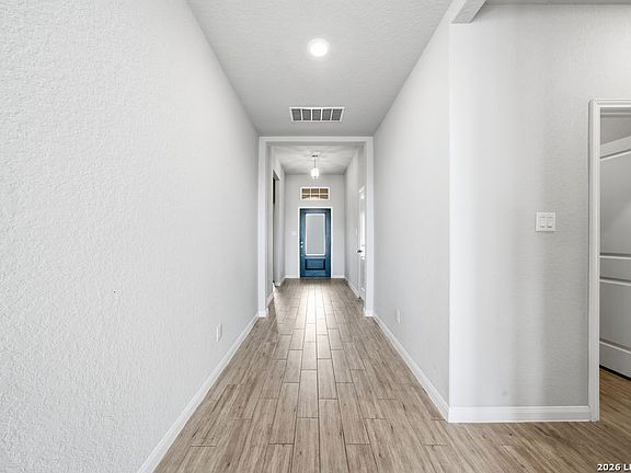 3rd image of 12071 Pitcher