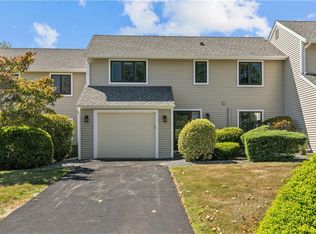 Fox Run Condominium, Portsmouth, RI 02871