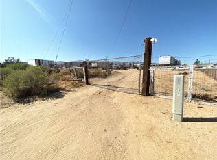 9516 Branding Iron Rd, Phelan, CA 92371