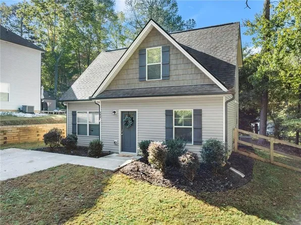 3420 Auburn Dr, Cumming, GA 30041