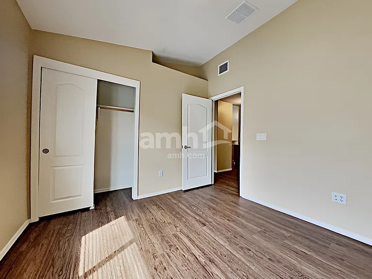 4133 E Lushfield Dr — Photo 16