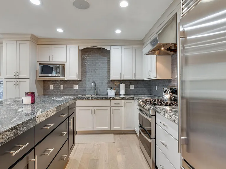 E Cotton Willow Ln — Photo 6