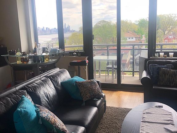 Living Room with Big Terrace Facing South/East - Beautiful NYC and Hudson River Views